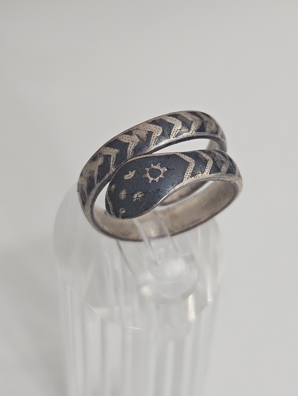Sterling Silver Native Style Coiled Snake Wrap Ring Oxidized 925 Vintage Chevron